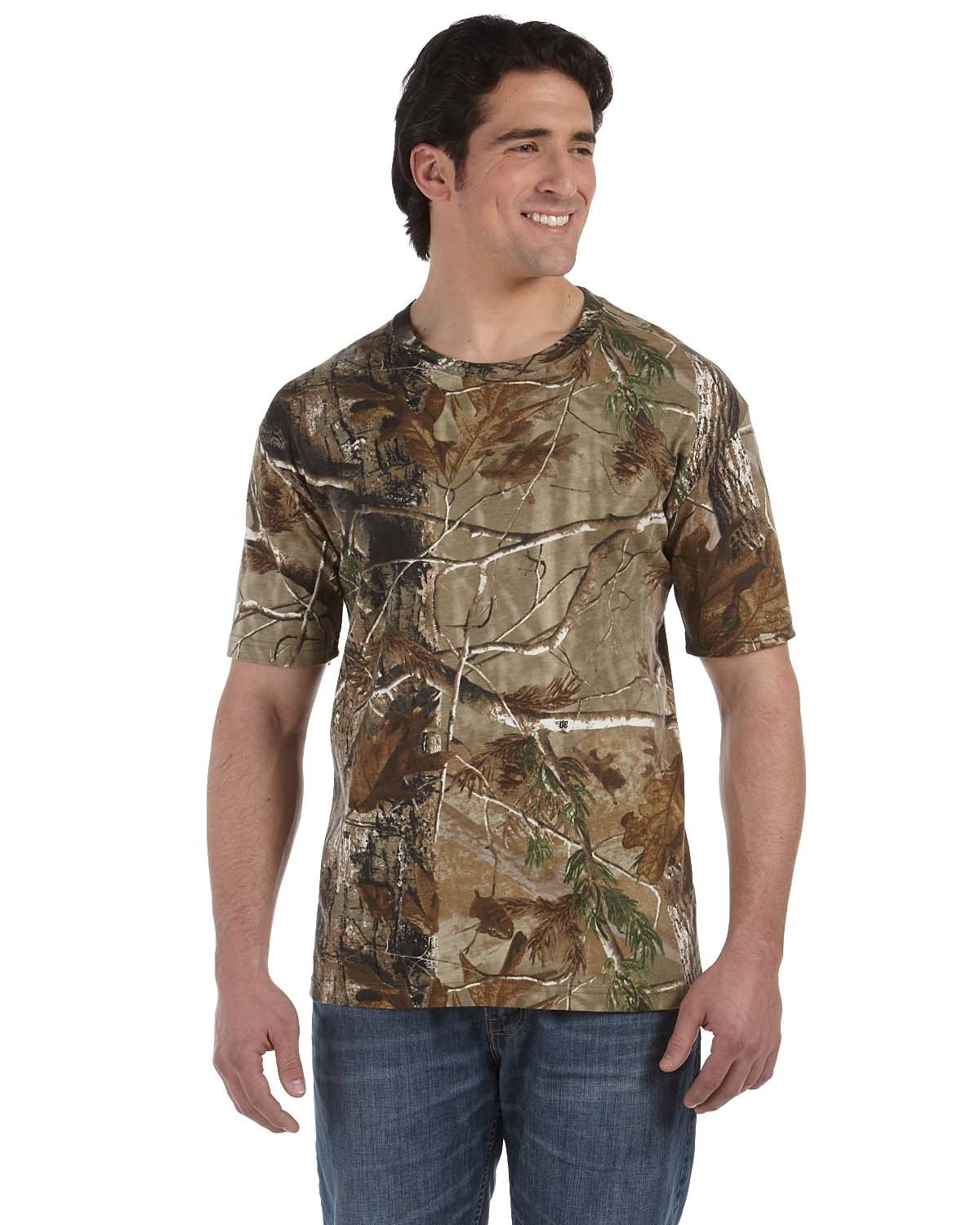 CODE FIVE Men's Realtree Camo T-Shirt: Dive into Nature-Inspired Comfort