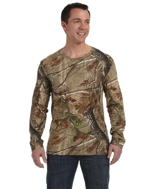 CODE FIVE Men's Realtree Camo Long-Sleeve T-Shirt: Embrace Nature's Charm with Comfort"