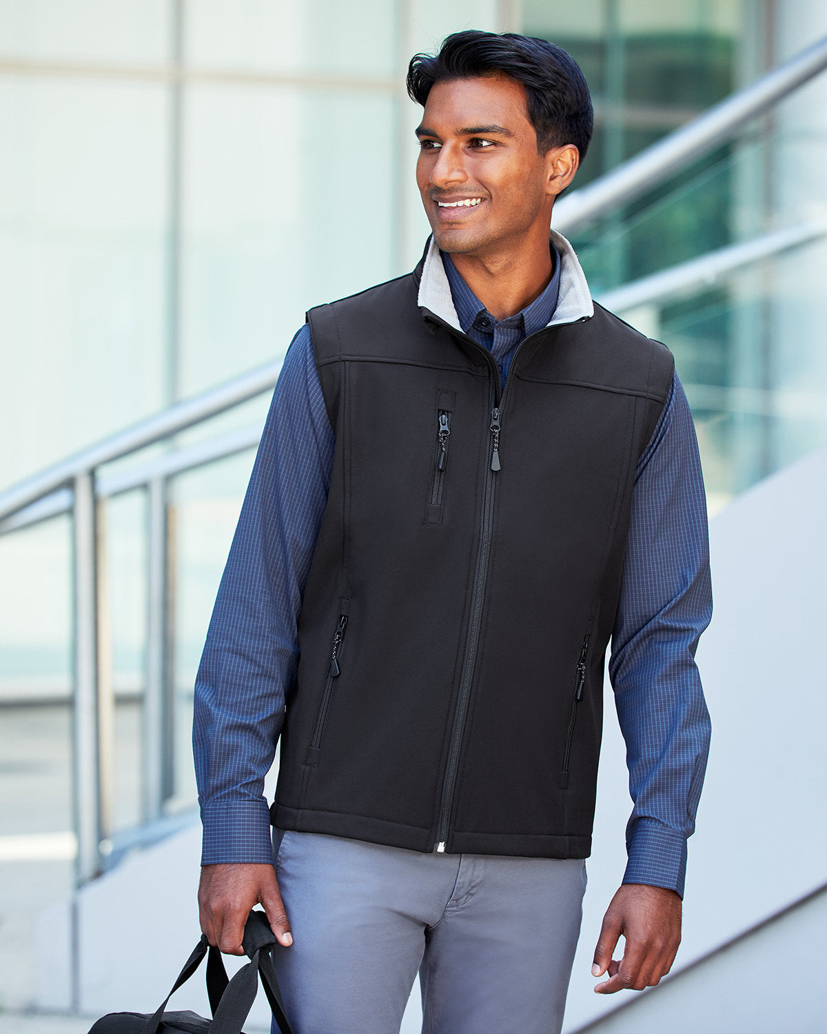Elevated Utility: Devon & Jones Men's Soft Shell Vest