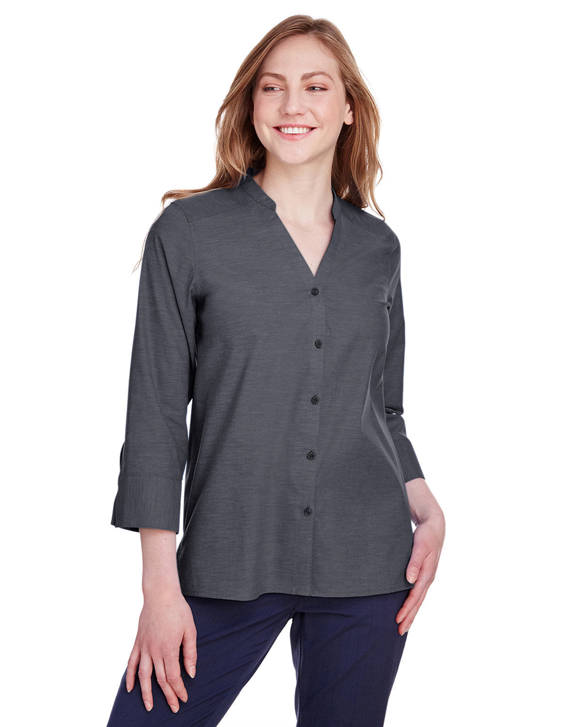 Effortless Chic: Devon & Jones Ladies' Crown CollectionÂ® Stretch Pinpoint Chambray 3/4 Sleeve Blouse