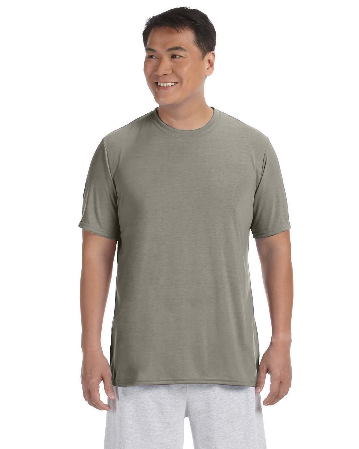 Gildan Adult PerformanceÂ® Adult 5 oz. T-Shirt G420