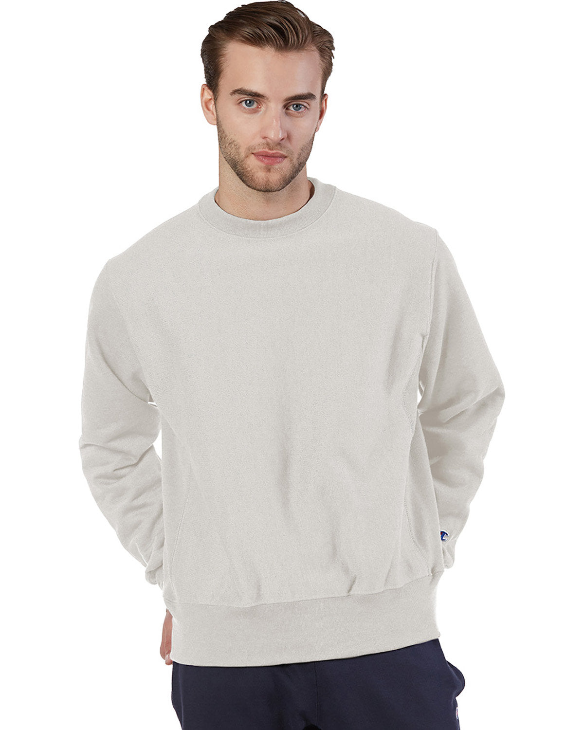 Champion Essential: The Adult Reverse WeaveÂ® Crew