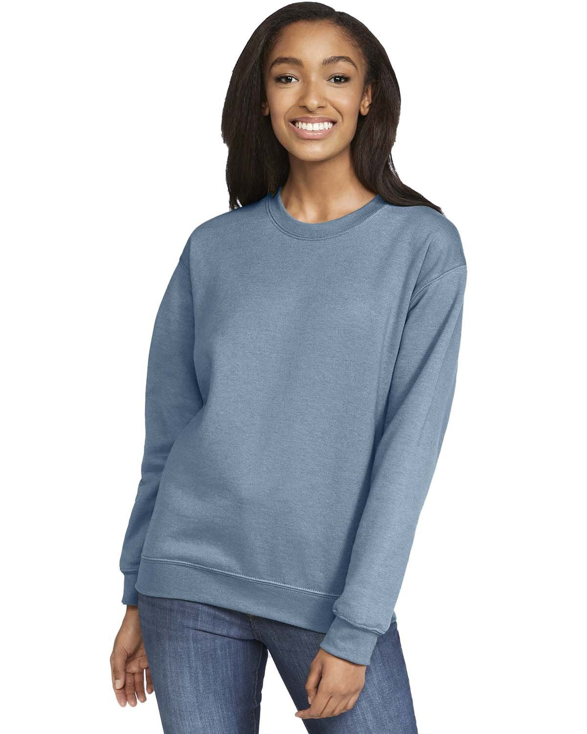 Gildan Adult SoftstyleÂ® Fleece Crew Sweatshirt SF000