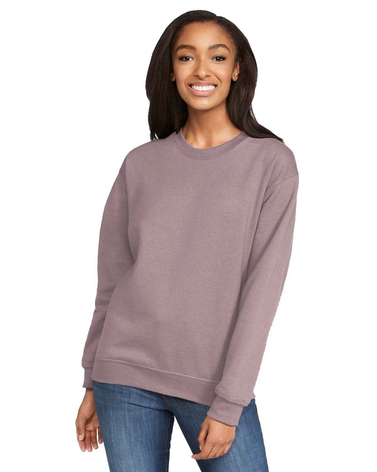Gildan Adult SoftstyleÂ® Fleece Crew Sweatshirt SF000